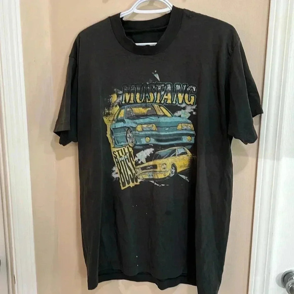 (50) Vintage  mustang tee - Picture 1 of 4